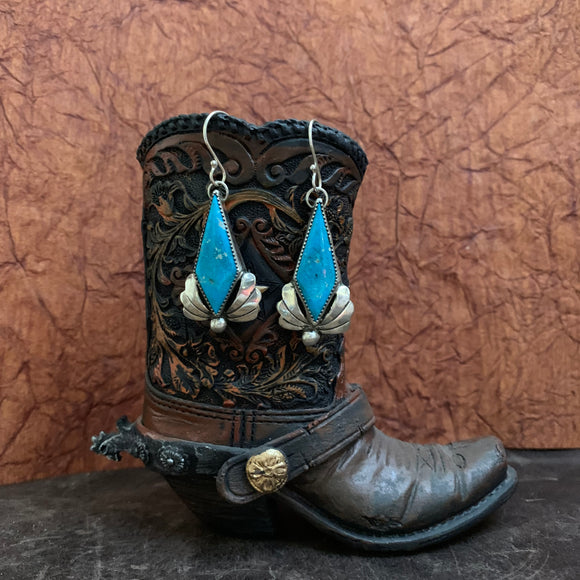 Kingman Turquoise Sterling Silver hooked earring