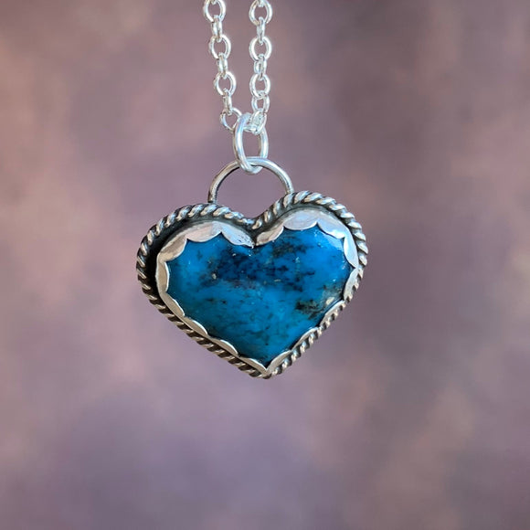 Lovely Kingman Turquoise heart Sterling Silver Necklace